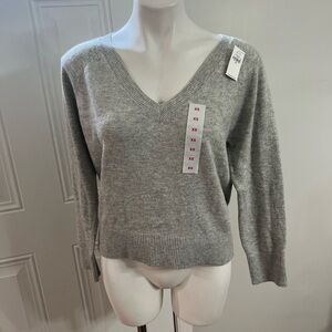 Old Navy Gray V-Neck Sweater Soft Knit Relaxed Fit